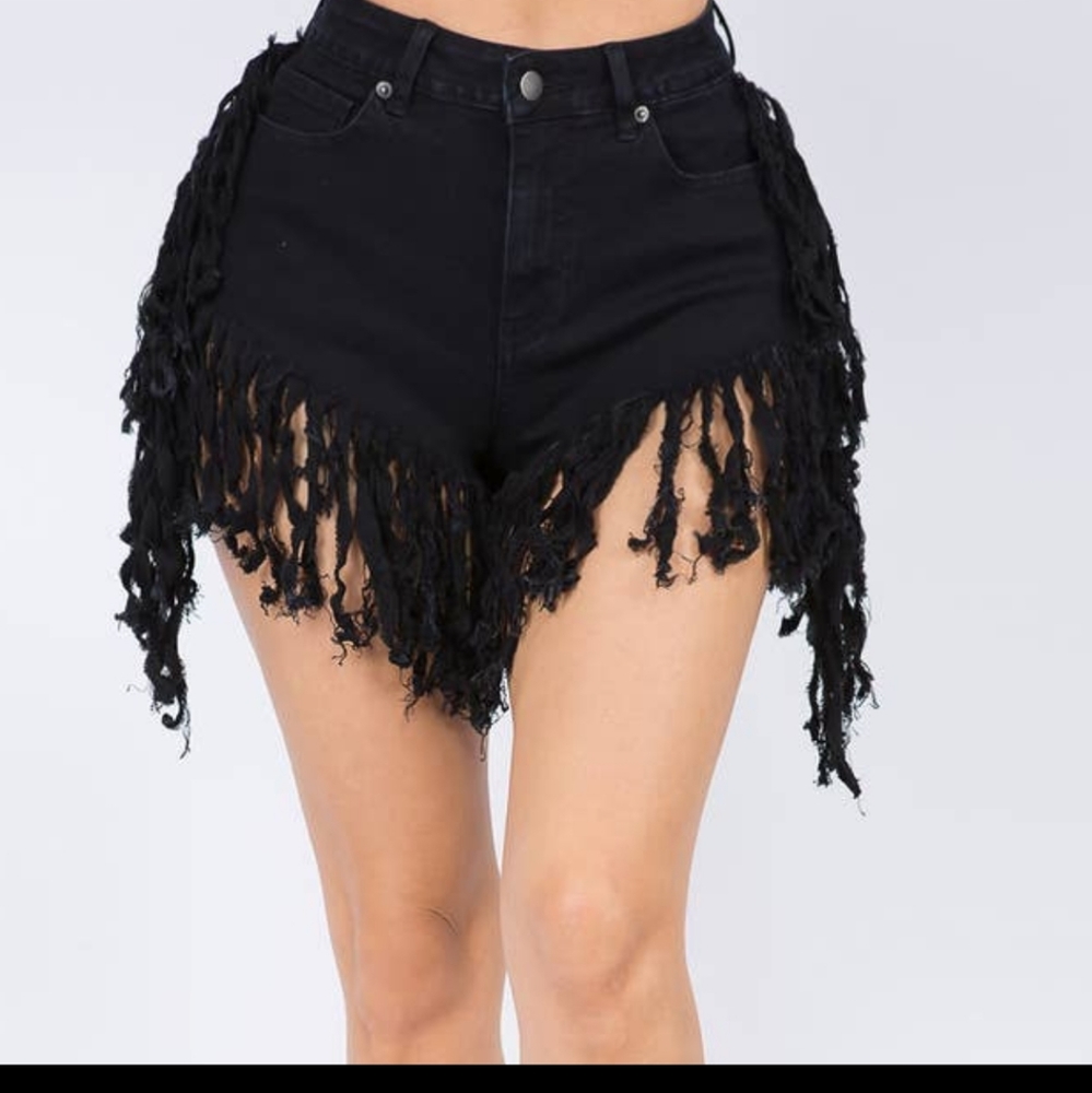 High waist fringe shorts